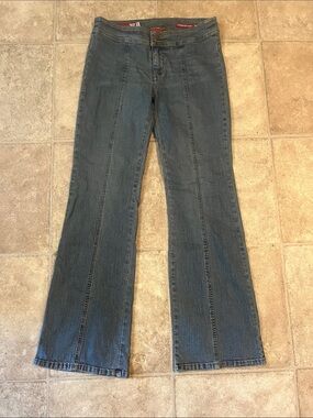 Vintage 90’s Mid Rise Flare Guess Jeans with Front Panel Seams Stretch Denim